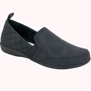 JSport Womens Black Slip-On Shoes Size 7